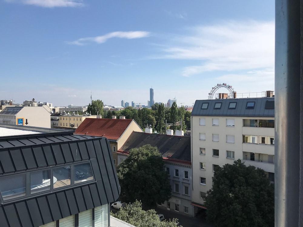 Ibis Styles Wien Messe Prater Esterno foto